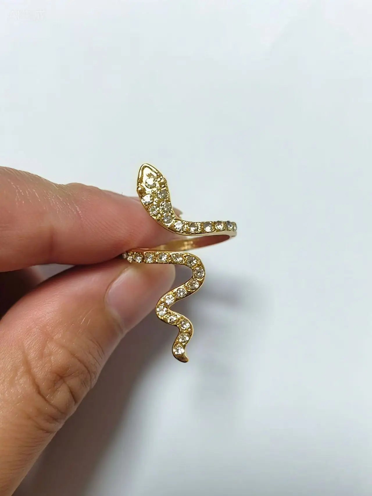 1PCS Fashion Classic Serpentine Micro Inlaid Zircon Women's Adjustable Women's Ring, Fashionable Aesthetic Design Women's Daily