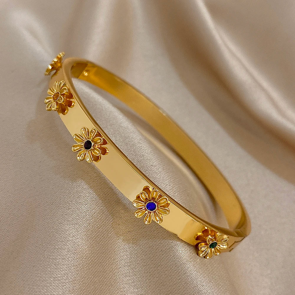 Fashion Stainless Steel Flower Inlay Rhinestone Wrist Cuff Bangles Bracelets For Women Men Chic Waterproof Charms Jewelry Gift